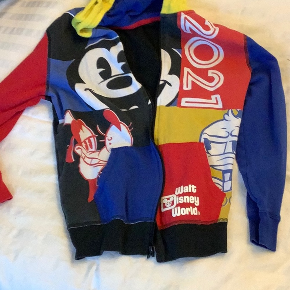 Boys sweatshirt